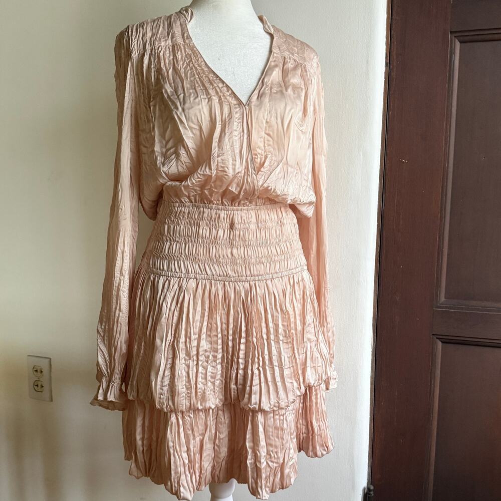 CURRENT AIR | Blush Pink Crinkle Satin Double Bubble Hem Smocked Dress | Medium